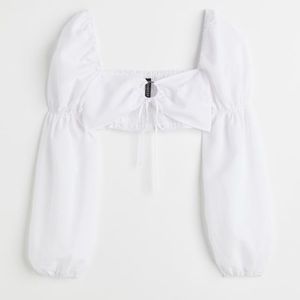 Puff sleeve crop top